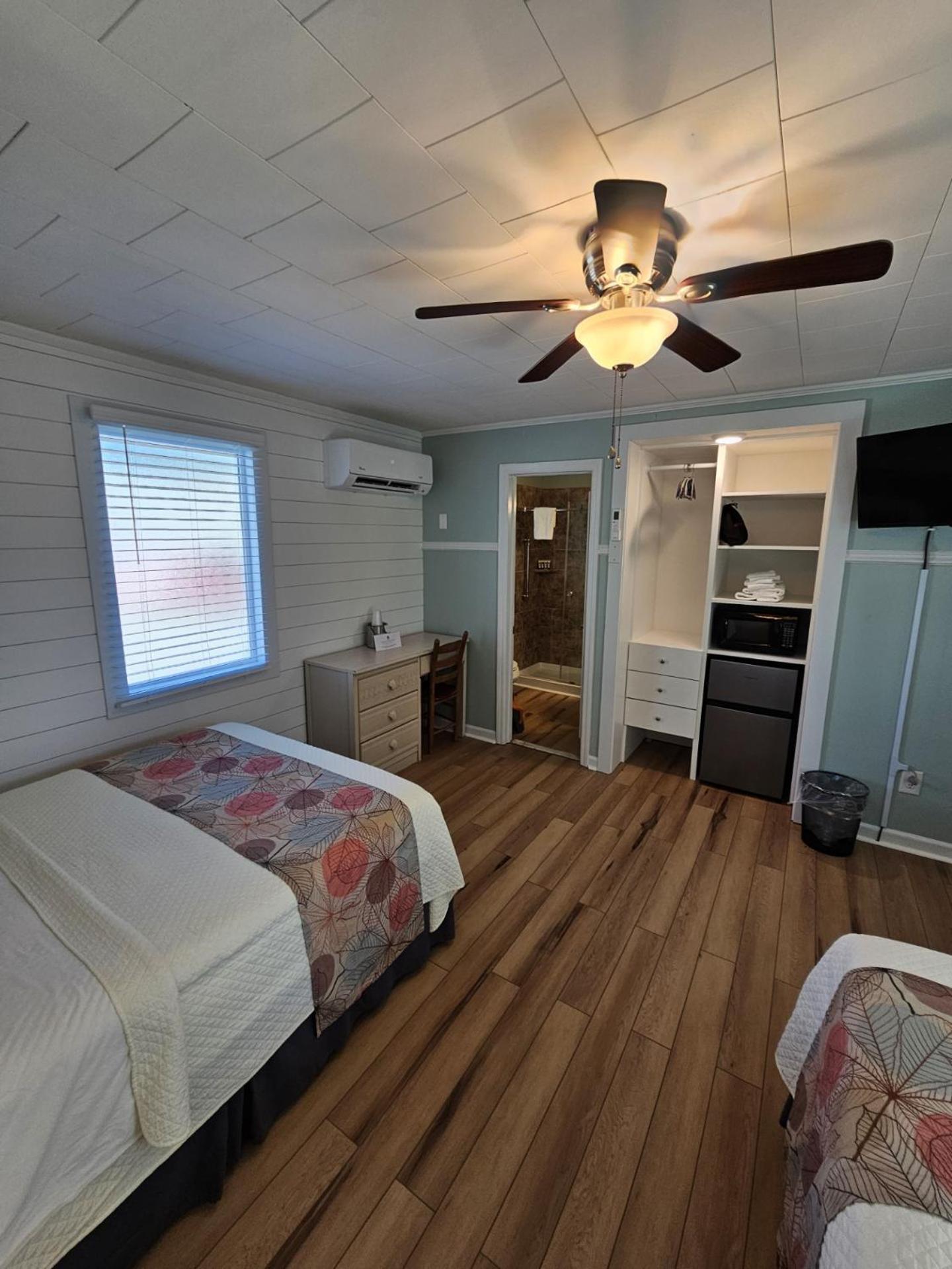 Island Guesthouse And Motel Obx Мантео Екстер'єр фото